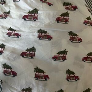 Pottery barn Christmas sheets